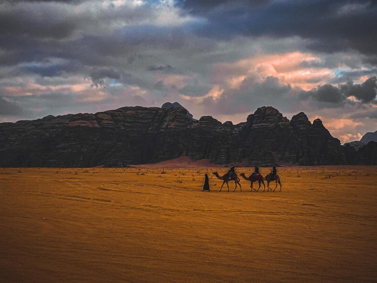Rum Leader Luxury Camp Wadi Rum Buitenkant foto