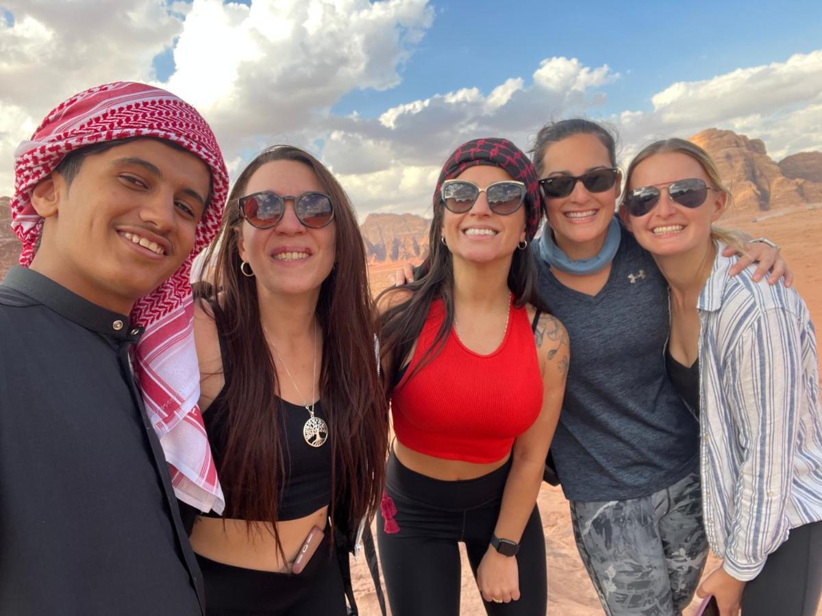 Rum Leader Luxury Camp Wadi Rum Buitenkant foto